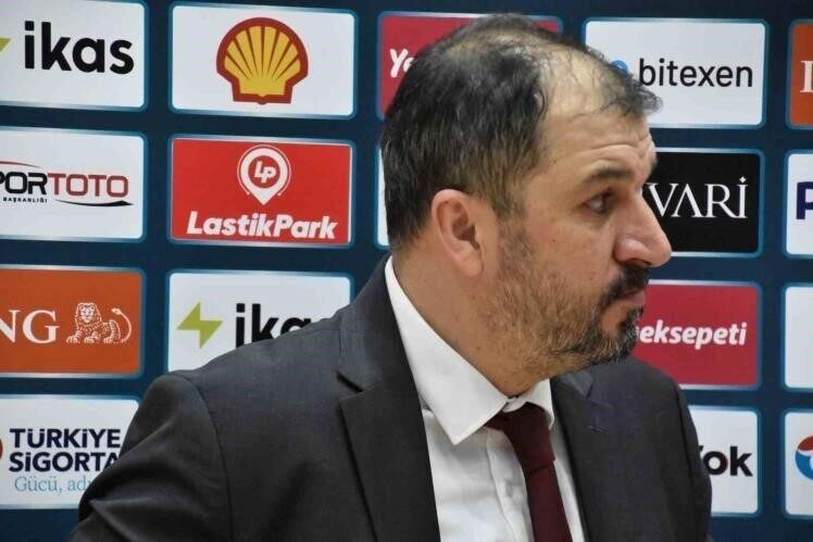Burak Gören: “Darüşşafaka Maçında Enerji Sıkıntısı Çektik” Aliağa Petkimspor Başantrenörü Burak Gören, Darüşşafaka'ya 83-64 kaybettikleri maçta enerjileri
