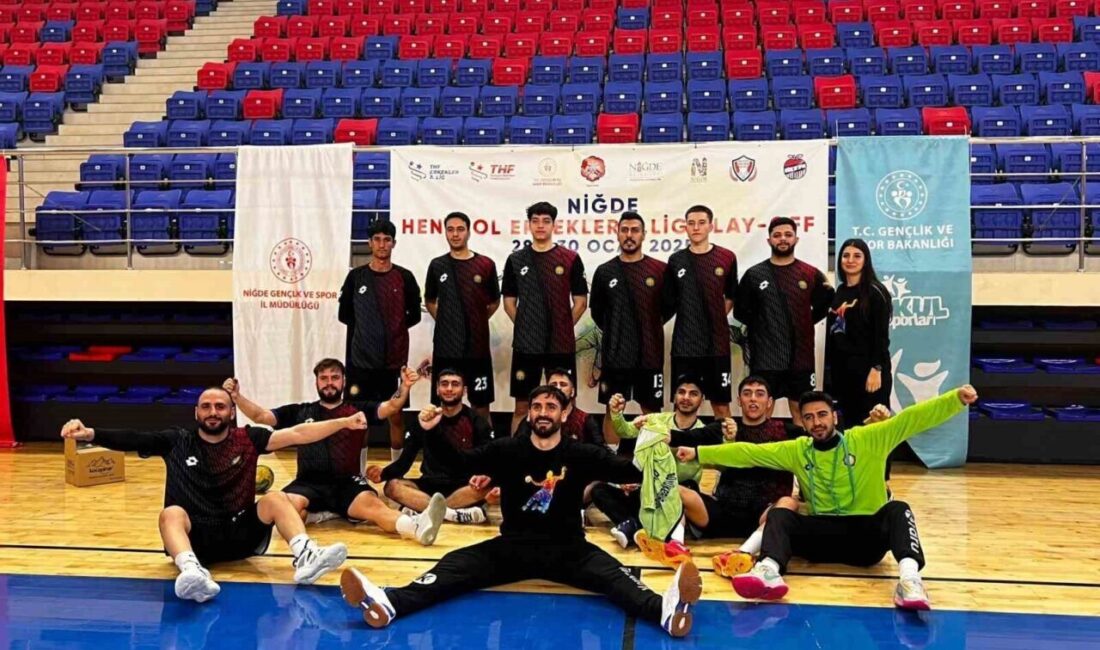 Diyarbakır Büyükşehir Belediyesi Hentbol Takımı, 1. Lig play-off aşamasına yükselmeyi başardı Diyarbakır Büyükşehir Belediyesi Hentbol Takımı, 1. Lig play-off grup maçlarını