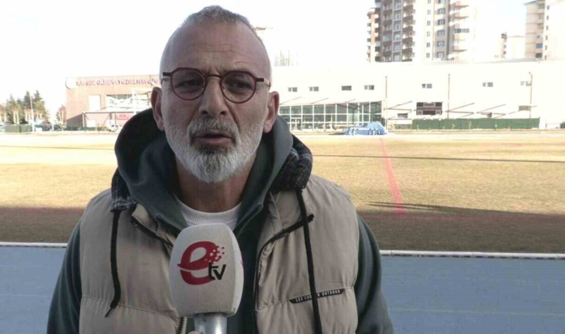 Uğur Kulaksız: Zonguldakspor ile oynadığımız maçta önemli fırsatlar değerlendiremedik Erciyes 38 Futbol Kulübü Antrenörü Uğur Kulaksız, Zonguldakspor'a 1-0 mağlup