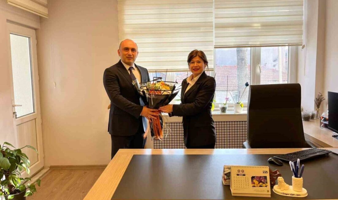 Mustafa Levent, Kütahya Orman İşletme Müdürlüğü’nden Altıntaş Orman İşletme Müdürlüğü’ne Atandı Kütahya Orman İşletme Müdürlüğü’ne atanan Mustafa Levent, Sümeyra Ezgin Çapar’dan