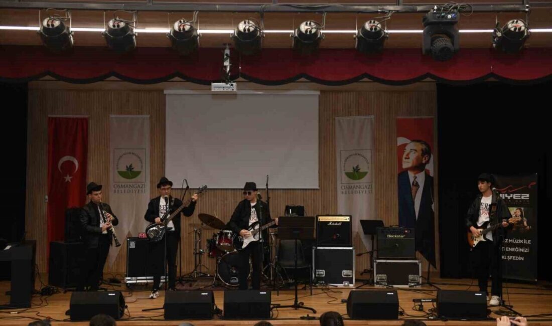 Osmangazi Belediyesi’nden İlk Liseli Orkestralar Yarışması Heyecanı Başladı Osmangazi Belediyesi, 'Liseli Orkestralar Yarışıyor' etkinliğiyle müzik tutkusunu destekliyor. 39