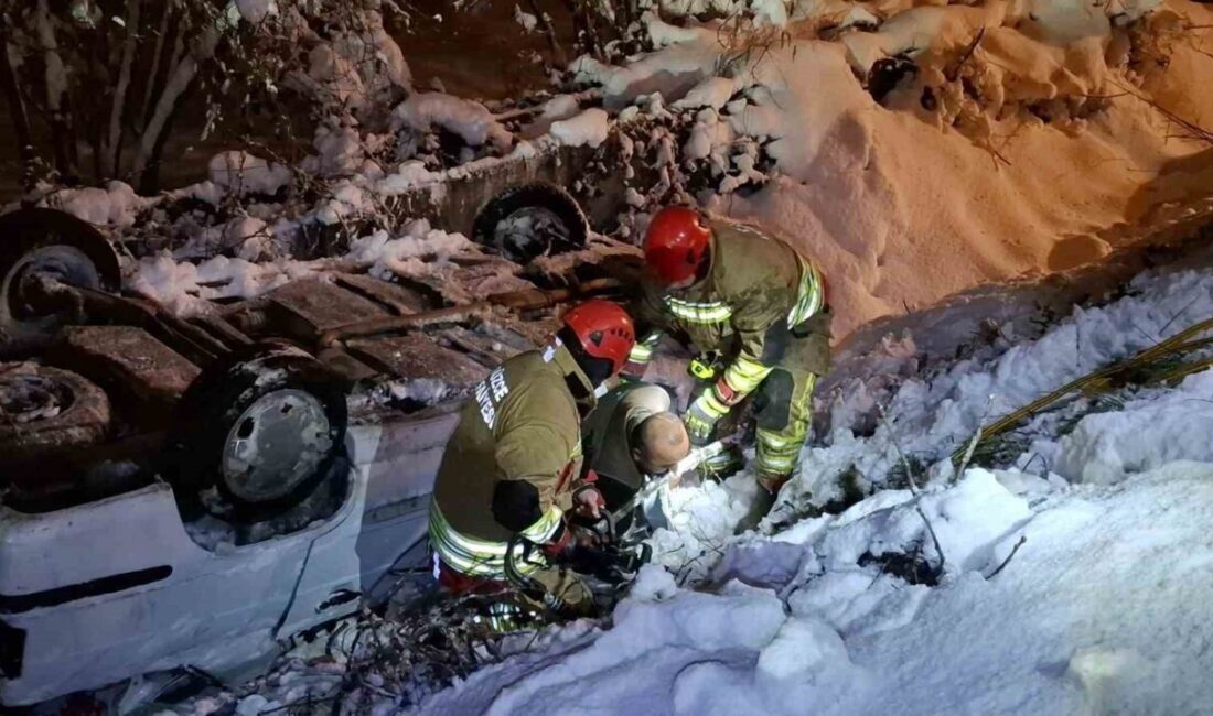 Düzce’de Sulama Kanalına Düşen Otomobil Ters Döndü, Sürücü Yaralı Olmadan Kurtarıldı Düzce’de S.Y. (35) yönetimindeki otomobil, karla kaplı yolda kontrolden çıkarak