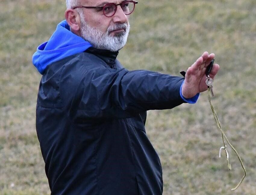 Erciyes 38 FK’da Uğur Kulaksız’ın görev süresi sona erdi, 19 maçta yalnızca 20 puan topladı. Erciyes 38 Futbol Kulübü, Teknik Sorumlu Uğur Kulaksız altında 19