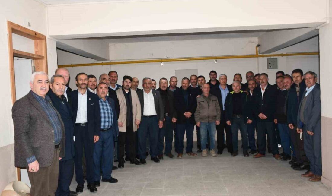 Vezirköprü Muhtarlar Derneği’nde Gülami Sağlam Yeni Başkan Seçildi Vezirköprü Muhtarlar Derneği Olağan Genel Kurulu'nda Gülami Sağlam, oy birliğiyle