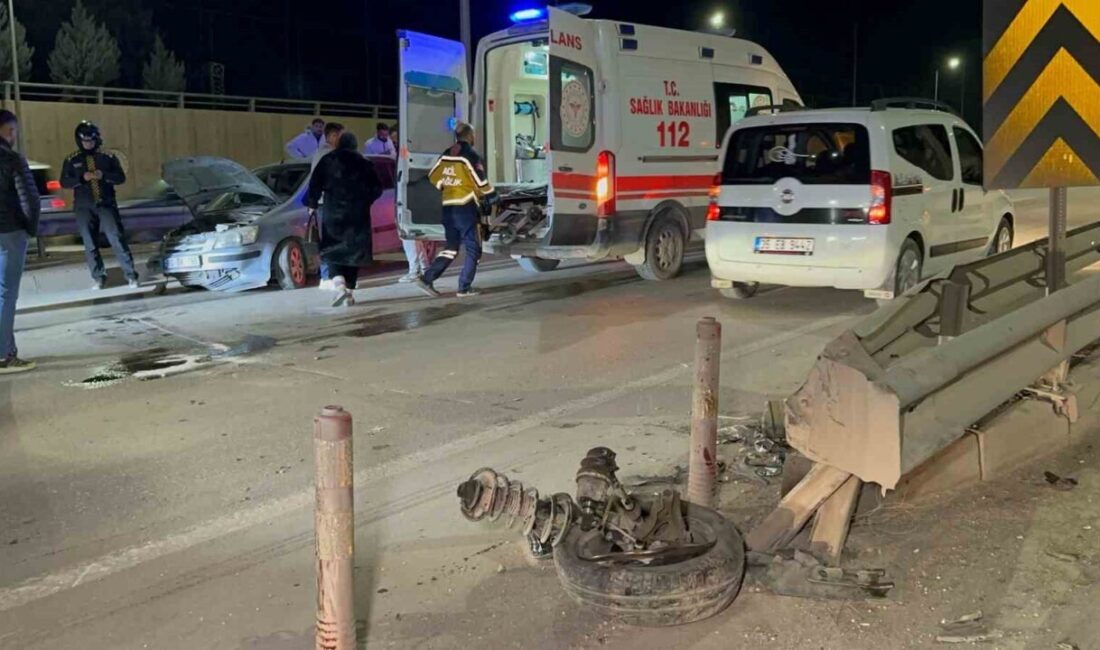 Adıyaman’da otomobil bariyere çarparak 2 kişinin yaralanmasına neden oldu. Adıyaman'da Mürşide Ü. yönetimindeki otomobil bariyerlere çarparak kaza yaptı. Sürücü