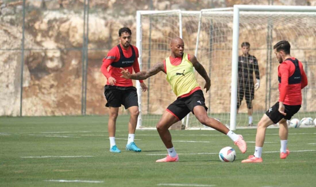 Atakaş Hatayspor, Kayserispor Maçı İçin Hazırlıklarını Sürdürüyor Atakaş Hatayspor, Trendyol Süper Lig'in 29. haftasında Kayserispor ile oynayacağı