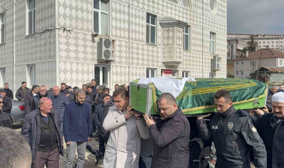 Düzce’deki Şehit Polis Osman Çatana’nın Annesi Nuriye Çatana Hayatını Kaybetti Düzceli Şehit Polis Osman Çatana’nın annesi Nuriye Çatana, uzun süren