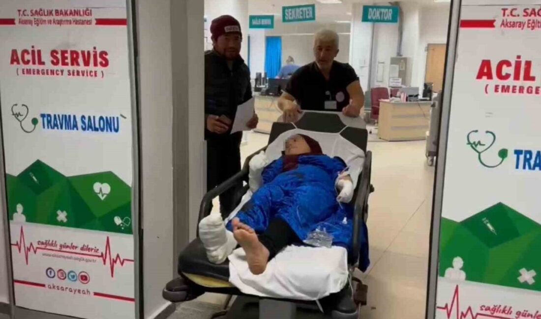 Aksaray’da İftar Hazırlığı Sırasında Yangın Çıktı, Bir Kadın Yaralandı Aksaray'da iftar yemeği hazırlarken ocağın yanındaki perde alev alarak yangın