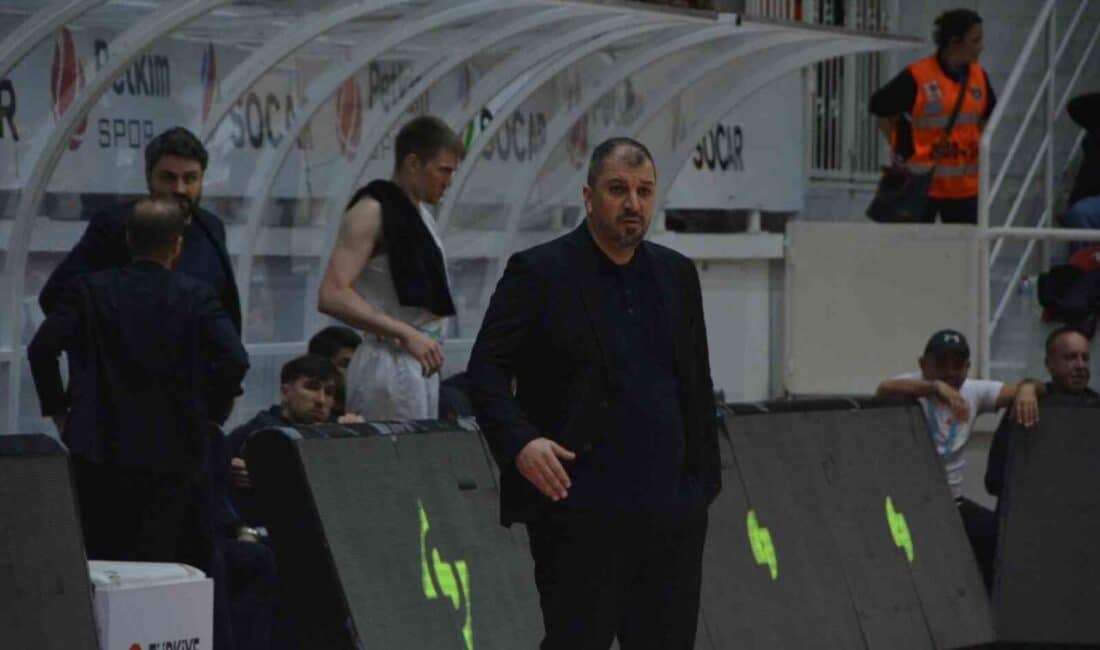 Burak Gören: “Merkezefendi’yi Yenip Kazandığımız İçin Mutluyum” Aliağa Petkimspor, Türkiye Sigorta Basketbol Süper Ligi'nde Merkezefendi Belediyesi Basket'i