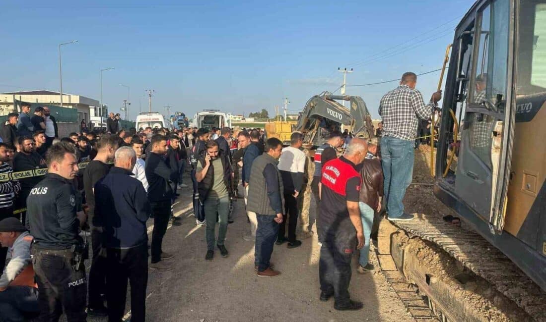 Ceylanpınar’da Kanalizasyon Çalışması Sırasında Göçük Altında Kalan 4 İşçi İçin Kurtarma Faaliyetleri Devam Ediyor Şanlıurfa'nın Ceylanpınar ilçesindeki Bahçelievler Mahallesi'nde kanalizasyon çalışmaları sırasında toprak kayması