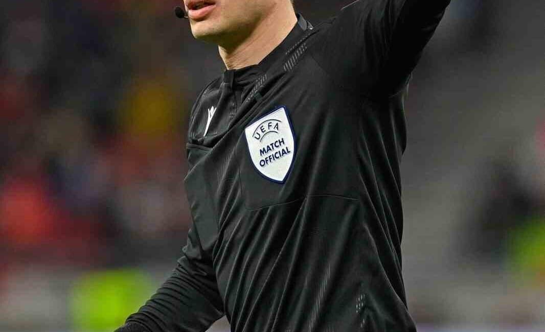 AEK ve Olympiakos’un Şampiyonluk Turu Maçını Halil Umut Meler Yönetecek Yunanistan Futbol Federasyonu, 27 Nisan'da AEK ile Olympiakos arasında yapılacak