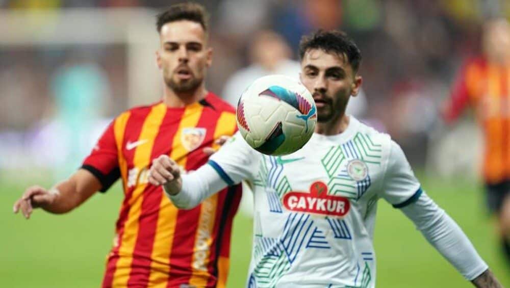 Kayserispor’da bu sezon Süper Lig’de en fazla gol atan oyuncu Duckens Nazon, 7 golle öne çıktı. Kayserispor'un bu sezon Süper Lig'de en çok gol atan oyuncusu
