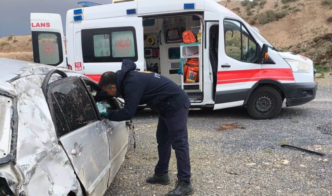 Başkale’de Otoyolda Takla Atan Araçta Sürücü Yaralandı Van'ın Başkale ilçesinde S.T. yönetimindeki otomobilin takla atması sonucu sürücü