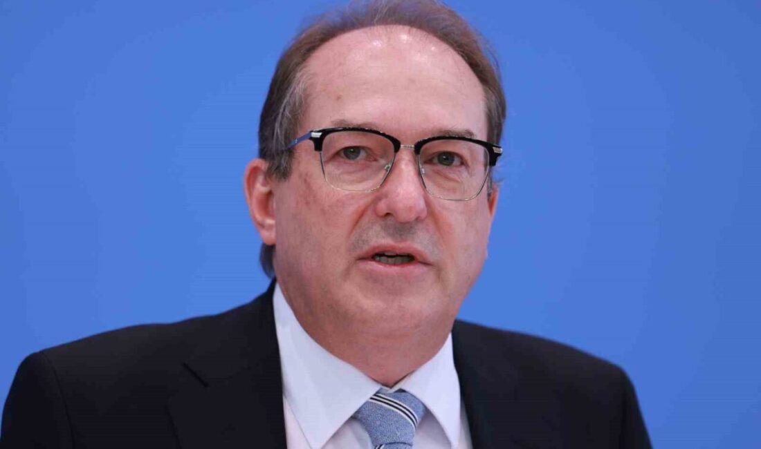 Almanya İçişleri Bakanı Alexander Dobrindt, 2024 Çocuklara ve Gençlere Yönelik