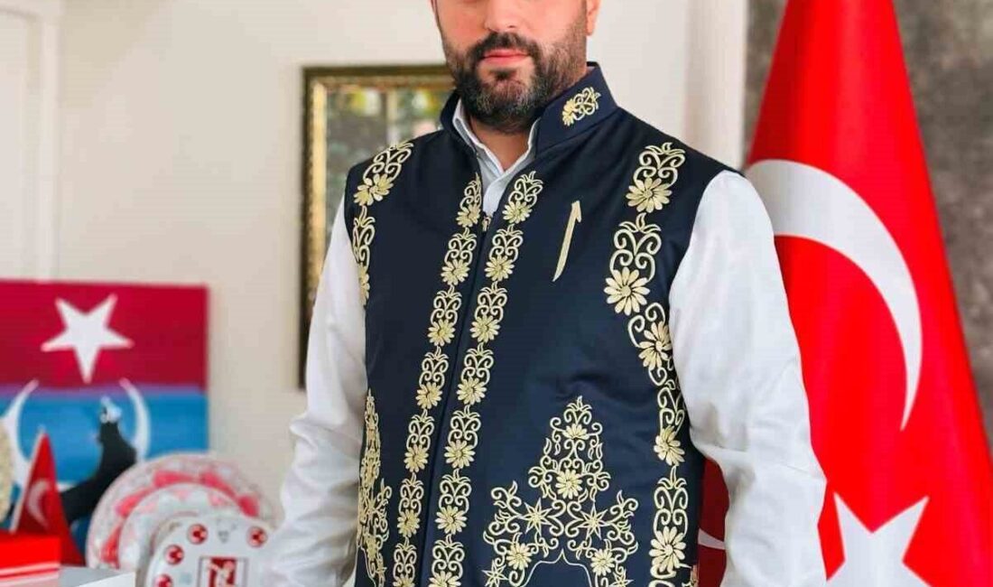 Balıkesir’deki Kurtdere Yağlı Güreşleri öncesi, Güreş Ağası Kemal Aydın, bu