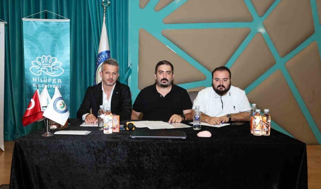Nilüfer Belediyespor Kulübü'nün olağanüstü genel kurulunda Muharrem Or, başkan olarak