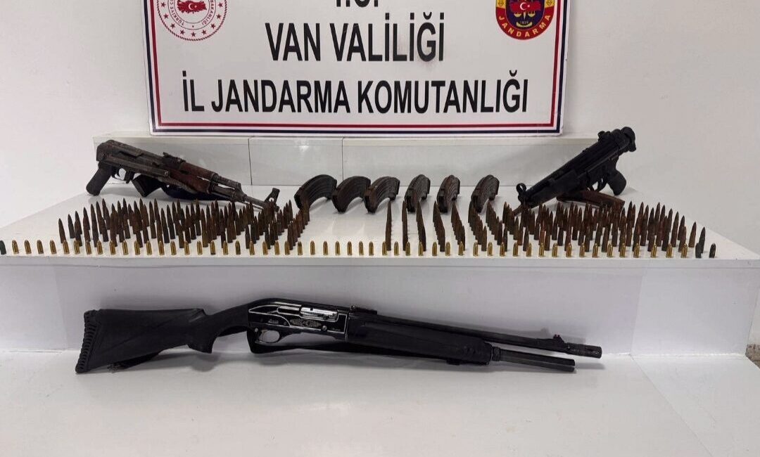 Van İl Jandarma Komutanlığı, 18-24 Ağustos tarihleri arasında gerçekleştirdiği operasyonlarda,
